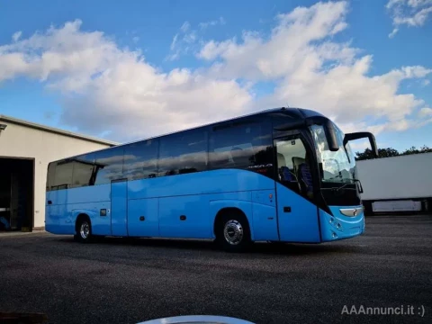 Inchiriez microbuze 9-24 locuri